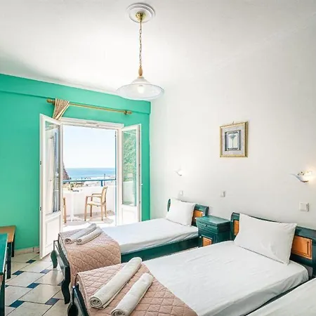Marianna Otel Perissa (Santorini)