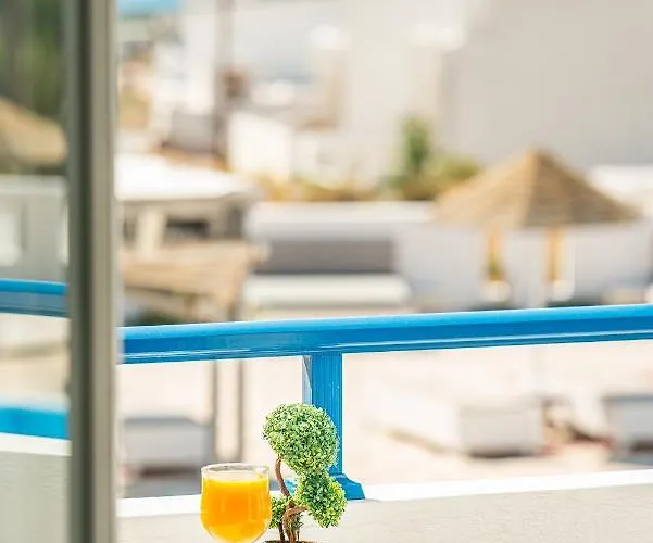 Marianna Perissa (Santorini)