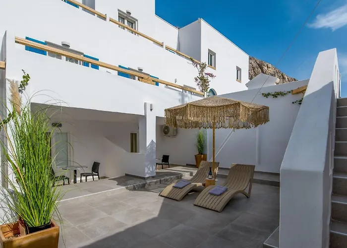 Marianna Perissa (Santorini)