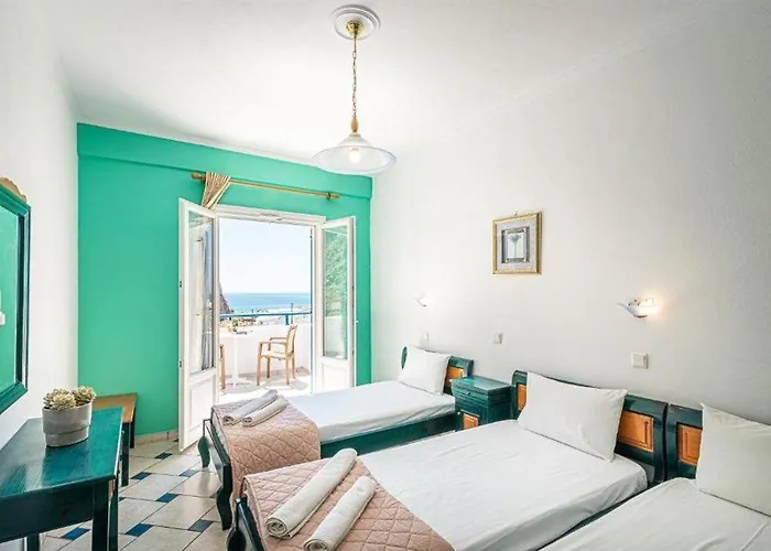 Marianna Hotell Perissa (Santorini)