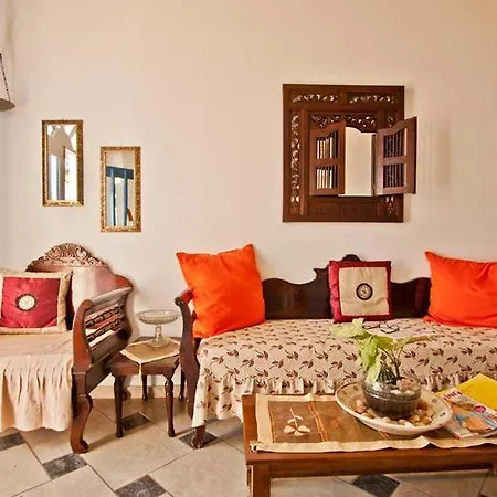 Отель Marianna 3*